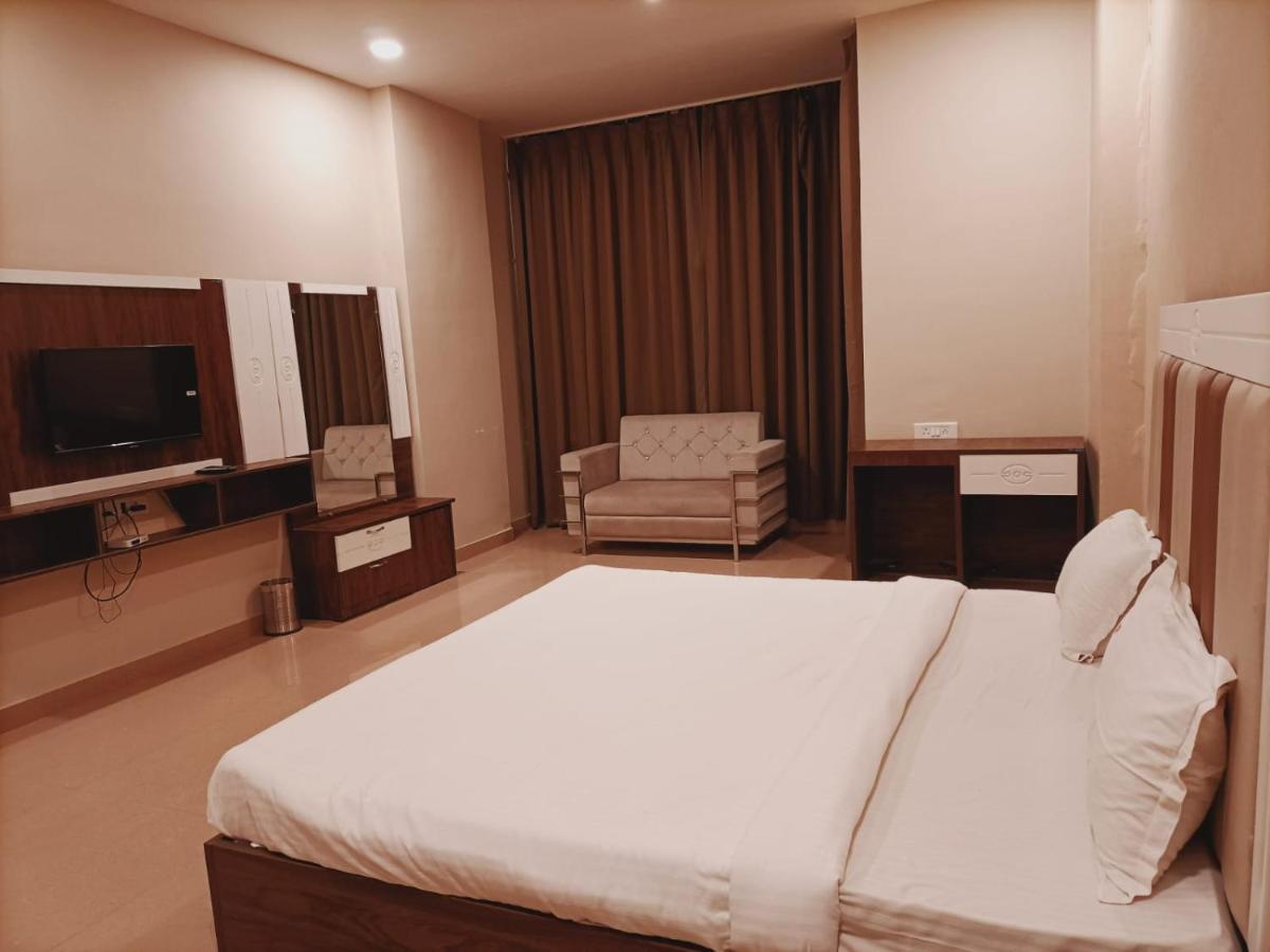 Hotel Emperor Paradise Bilāspur Εξωτερικό φωτογραφία