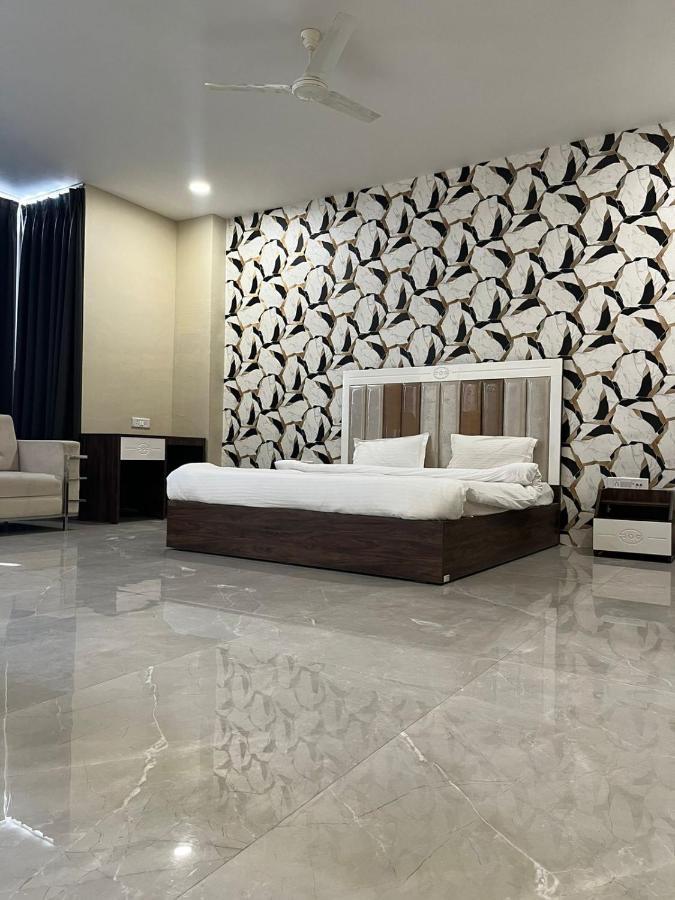 Hotel Emperor Paradise Bilāspur Εξωτερικό φωτογραφία