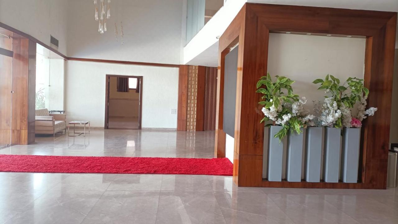 Hotel Emperor Paradise Bilāspur Εξωτερικό φωτογραφία