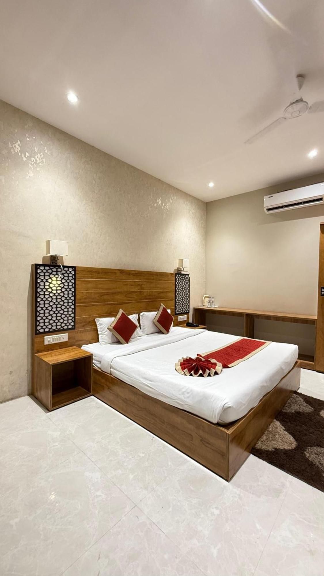 Hotel Emperor Paradise Bilāspur Εξωτερικό φωτογραφία